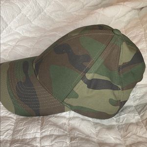 Aritzia baseball hat